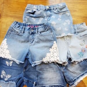 Denim shorts, 5 pairs.